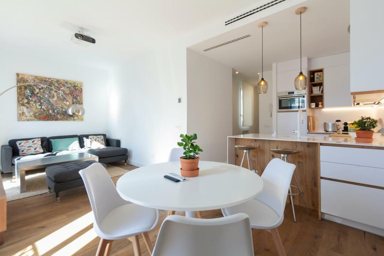Urbantec Realty - Atocha Y Museos Appartement Madrid Buitenkant foto