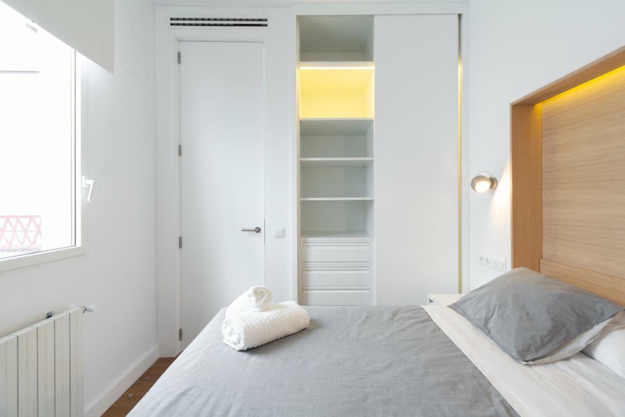 Urbantec Realty - Atocha Y Museos Appartement Madrid Buitenkant foto