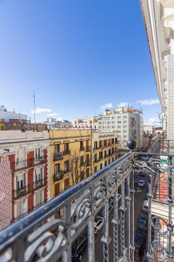 Urbantec Realty - Atocha Y Museos Appartement Madrid Buitenkant foto